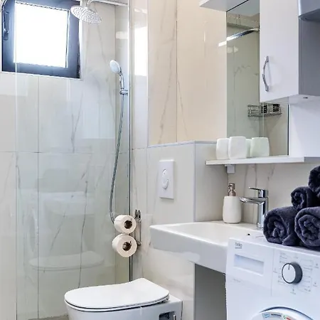 Seasalt Rafailovichi Apartament