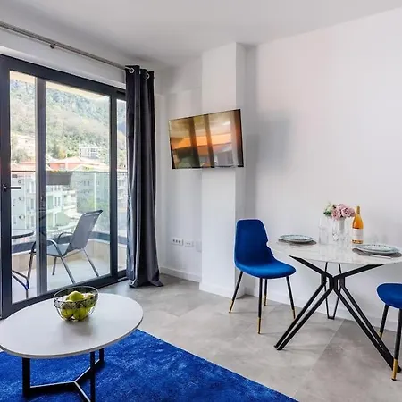 Seasalt Rafailovichi Apartament Budva